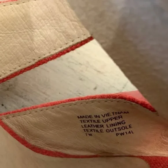 Michael Michael Kors Coral Canvas Espadrille Wedge Sandals Size 7 Good Condition - Picture 7 of 8